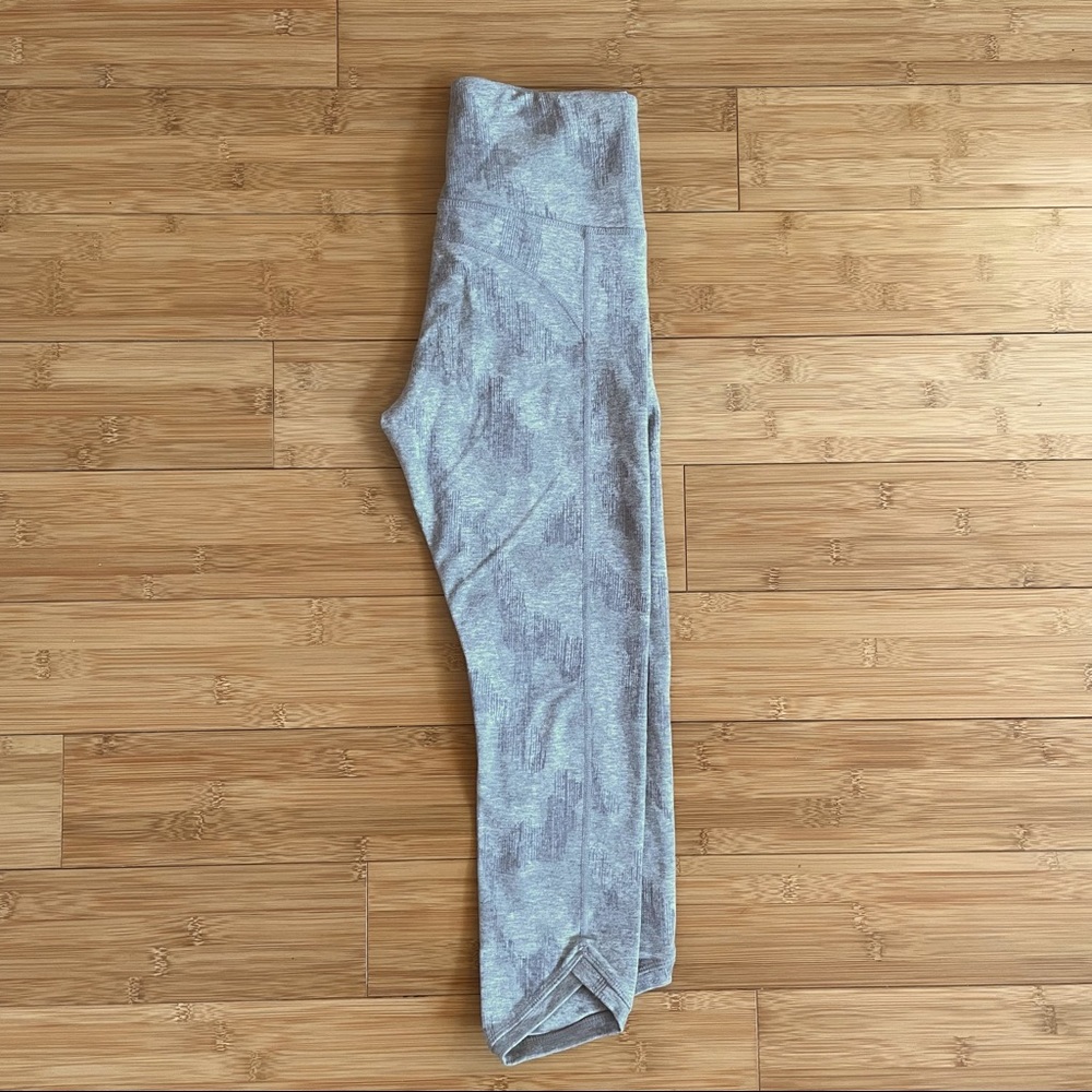 Athleta Sandbar Organic Be Present Capri Crop Leggings